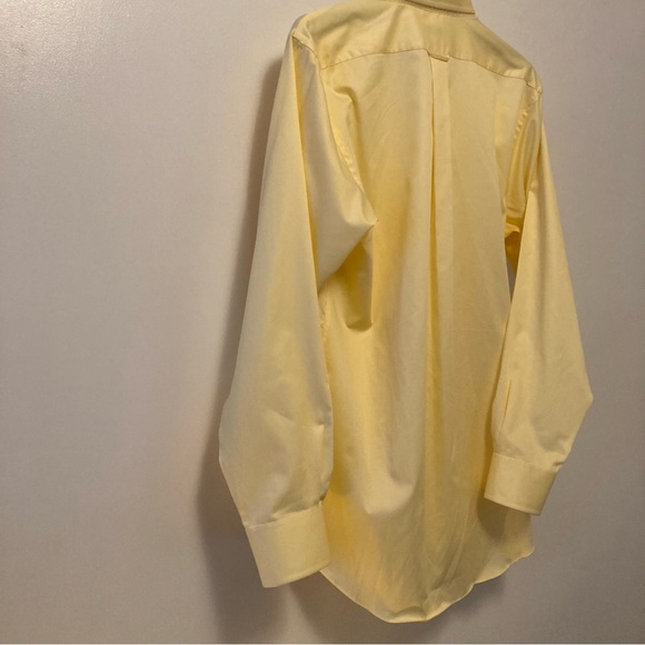 IZOD Yellow Button Down Dress Shirt Regular Fit Size 15.5 34/35 Like New - Picture 7 of 16